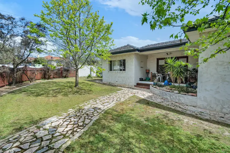 4 Mossop Street, South Bunbury WA 6230