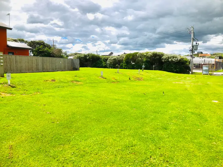 22 Oceanview Pde, Sandy Point VIC 3959