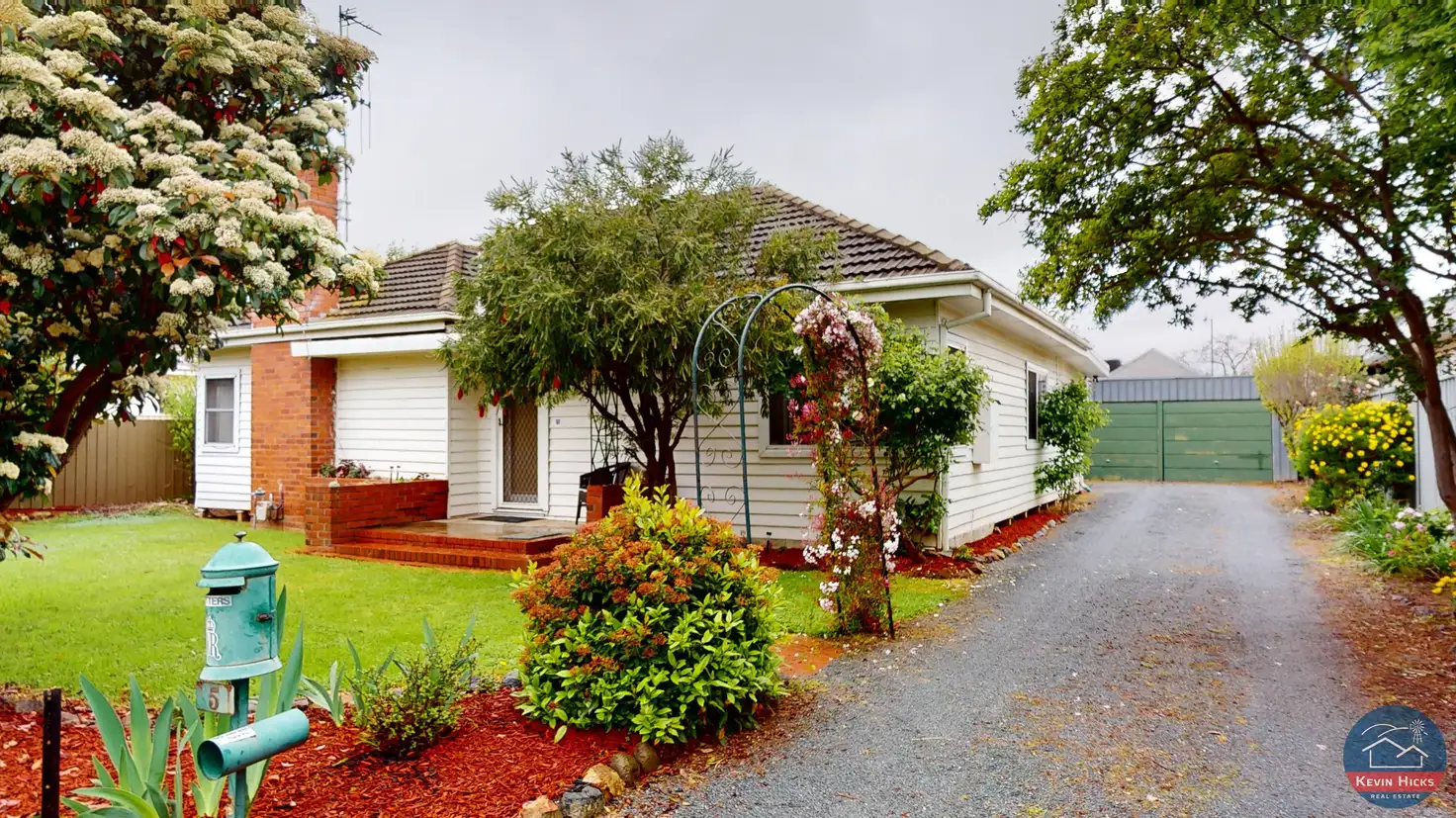 Main view of Homely house listing, 5 Dunkirk Avenue, Shepparton VIC 3630