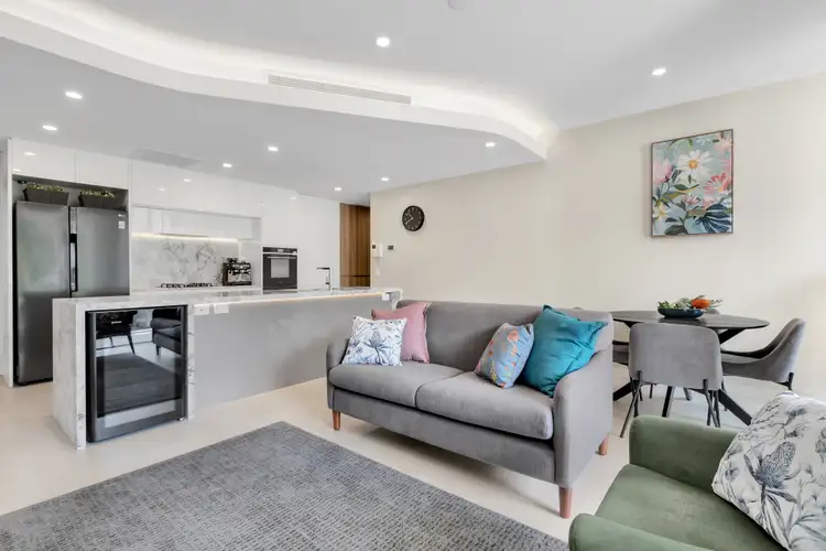 210/8 Colton Street, Highgate Hill QLD 4101