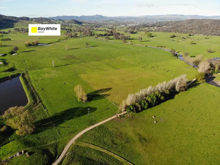 1/66 Whatmans Lane, Tumut NSW 2720