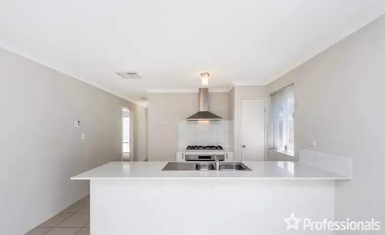 Sixth view of Homely house listing, 31 Mennock Approach, Baldivis WA 6171
