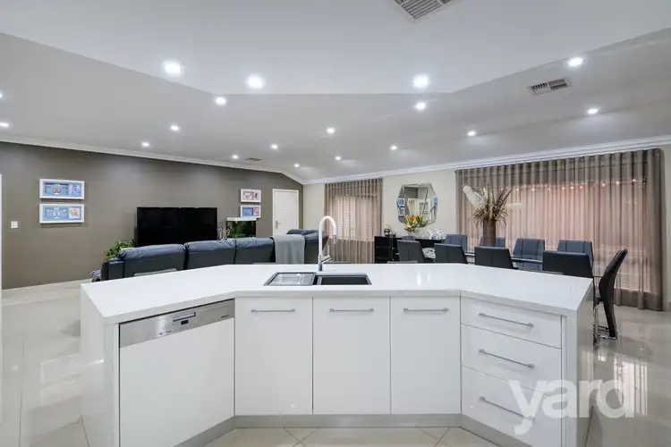 Sixth view of Homely house listing, 6 Sinagra Way, Yangebup WA 6164