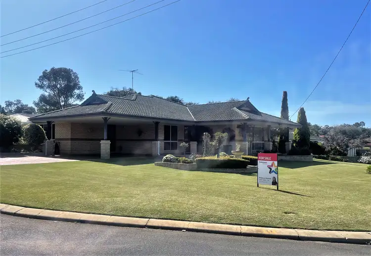 11 Mayne Way, Australind WA 6233