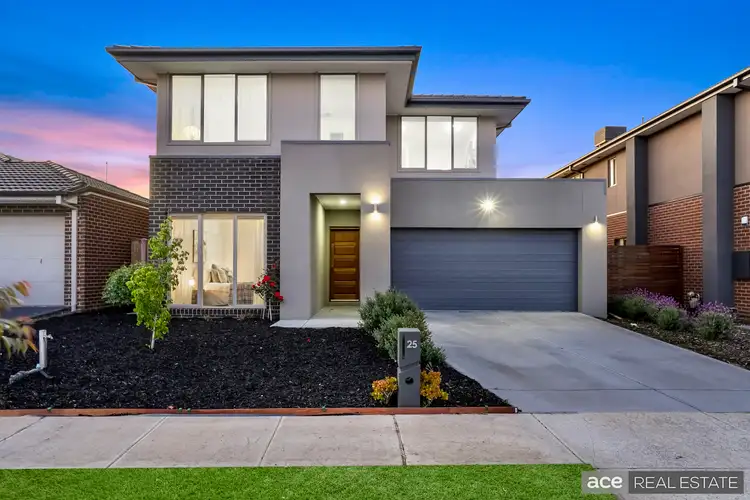 25 Oakridge Street, Point Cook VIC 3030