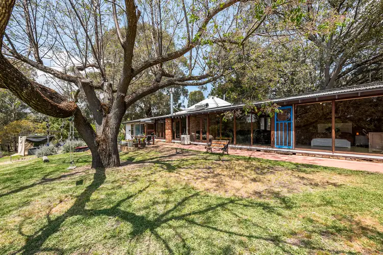 9 Clifton Street, Chidlow WA 6556