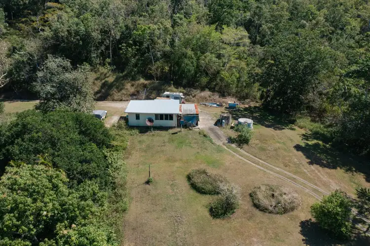 116 Rifle Range Road, Mount Marlow QLD 4800