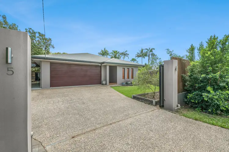 Second view of Homely house listing, 5 Nilla Close, Manoora QLD 4870