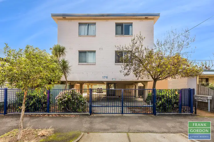 6/174 Liardet Street, Port Melbourne VIC 3207