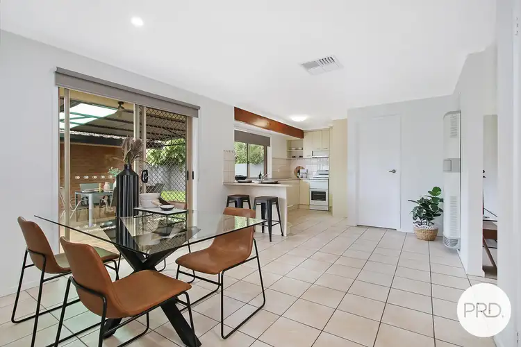 Fourth view of Homely unit listing, 1/370 Townsend Street, South Albury NSW 2640