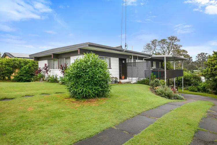 25 Gleneagle Street, Kenmore QLD 4069