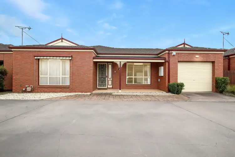 4/3 Burgess Street, Horsham VIC 3400