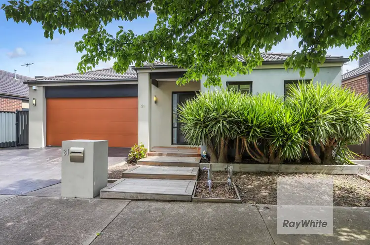 31 Greenham Avenue, Craigieburn VIC 3064