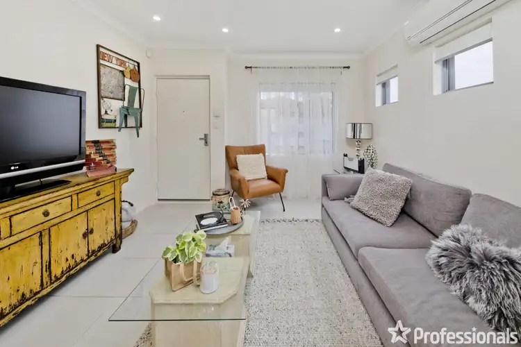 Sixth view of Homely house listing, 1/26 Kweda Way, Nollamara WA 6061