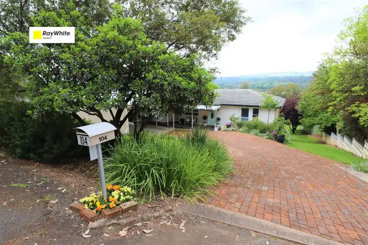 104 Dalhunty Street, Tumut NSW 2720
