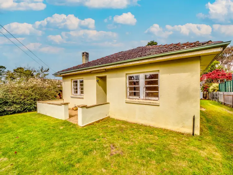 25 Shillington Street, Blackheath NSW 2785