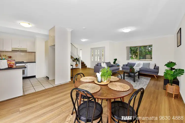 2/1 Brisbane Street, Harris Park NSW 2150