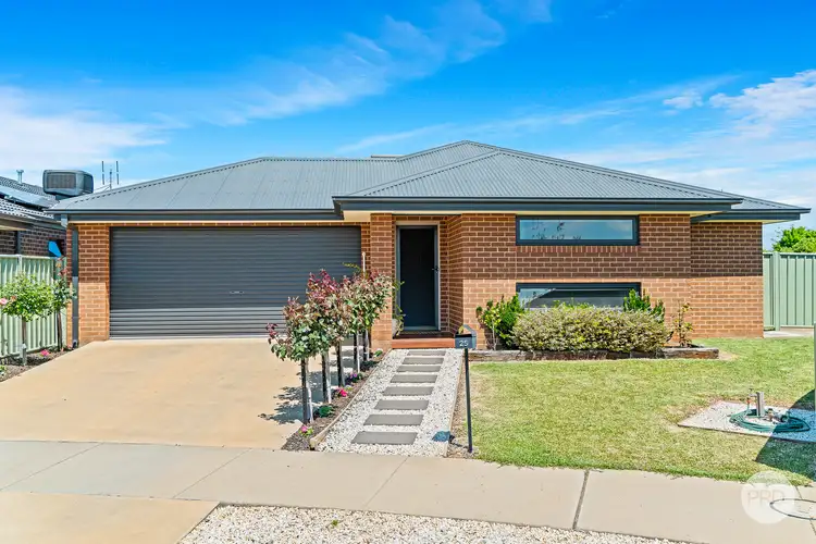 Main view of Homely house listing, 25 Cloverfields Crescent, Epsom VIC 3551