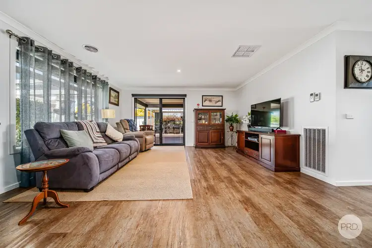Second view of Homely house listing, 25 Cloverfields Crescent, Epsom VIC 3551