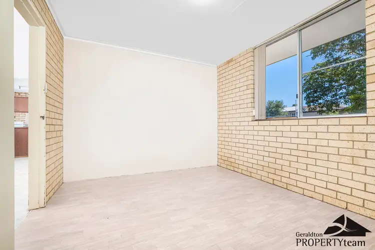 Sixth view of Homely unit listing, 11A Central Road, Wonthella WA 6530