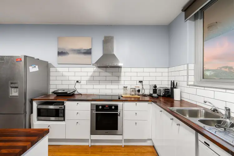 Fourth view of Homely apartment listing, 19/2 Angwin Street, East Fremantle WA 6158