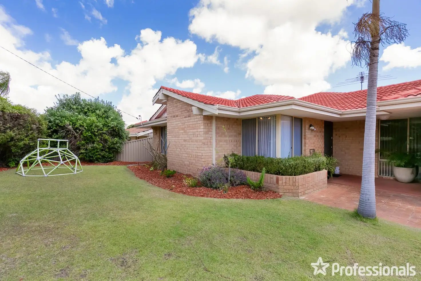 Main view of Homely house listing, 5 Glenrowan Place, Willetton WA 6155