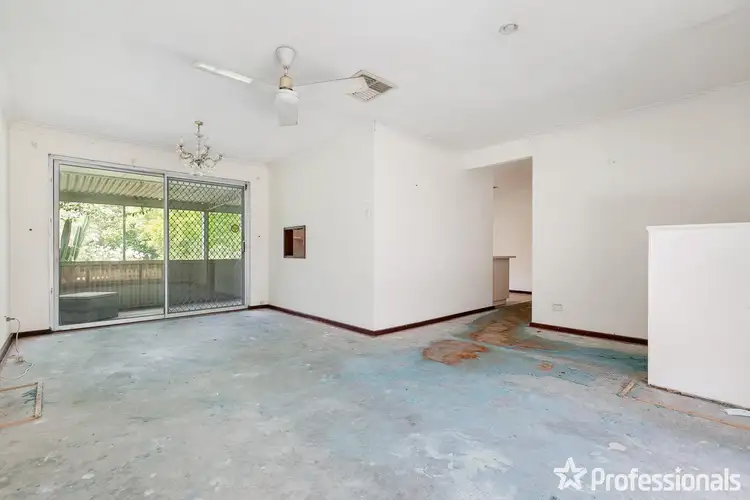 Third view of Homely house listing, 52 Romney Way, Parkwood WA 6147