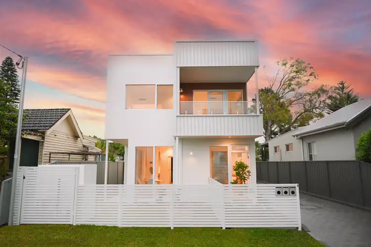 1/6 Wyvern Street, Mayfield NSW 2304