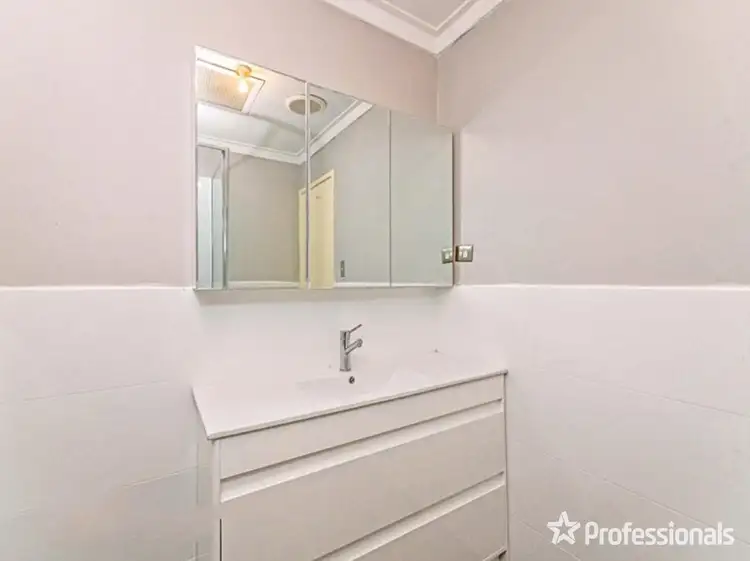 Sixth view of Homely unit listing, 4/105 Simpson Avenue, Rockingham WA 6168