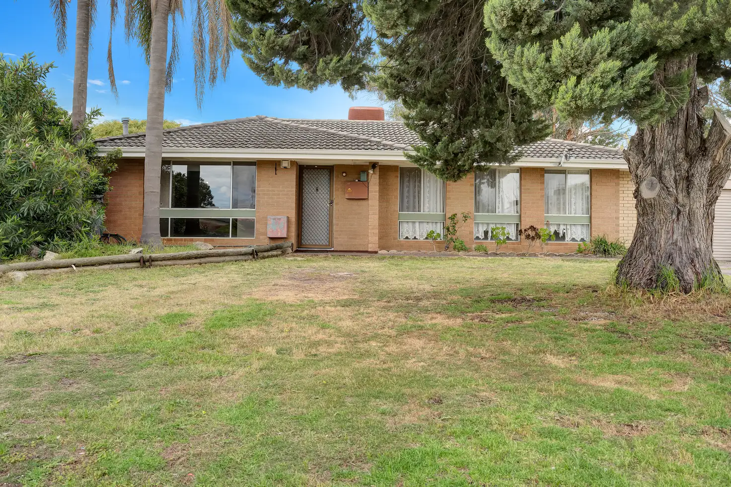 Main view of Homely house listing, 42 Graveney Way, Maddington WA 6109