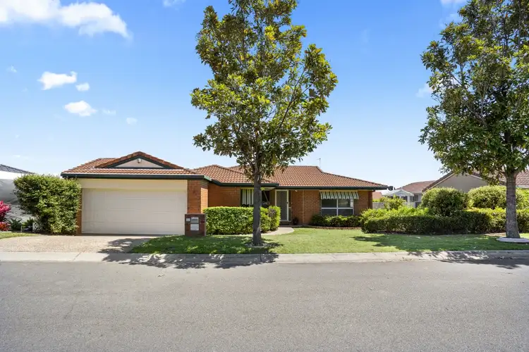 8 Birkdale Street, Robina QLD 4226