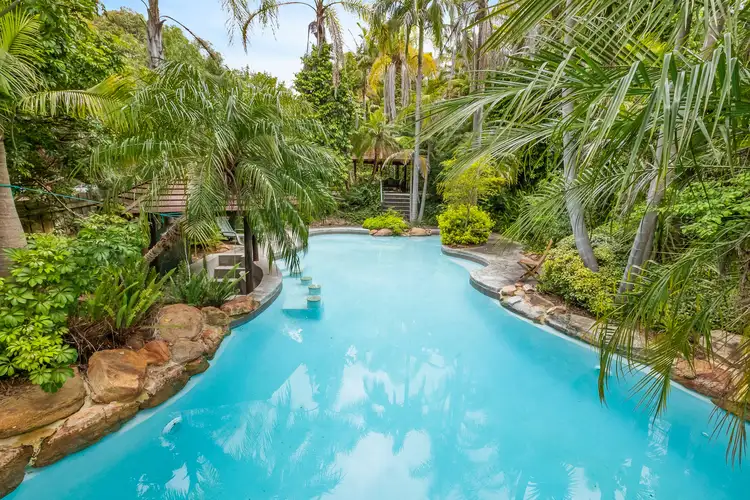 2 Crocus Road, Kalamunda WA 6076