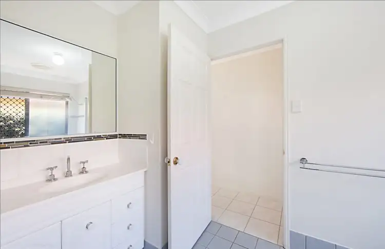 Sixth view of Homely house listing, 15 Squires Crescent, Kirwan QLD 4817