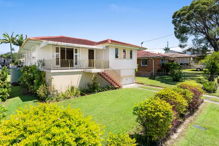 9 Bineen Street, Carina QLD 4152
