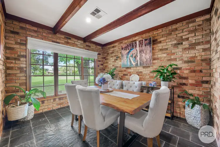 Fifth view of Homely house listing, 1 Linksview Avenue, Leonay NSW 2750