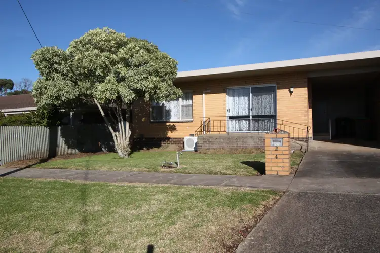 Main view of Homely unit listing, 2/4 Walker Street, Camperdown VIC 3260