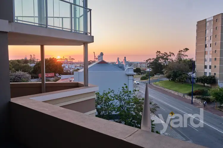 33/1 Silas Street, East Fremantle WA 6158