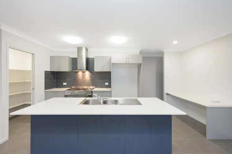 15 Savannah Chase, Burdell QLD 4818