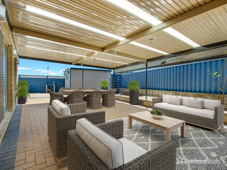 Fourth view of Homely house listing, 7 Tintagel Loop, Orelia WA 6167