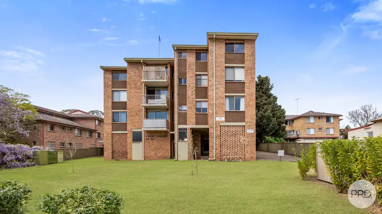 2/38 Castlereagh Street, Penrith NSW 2750