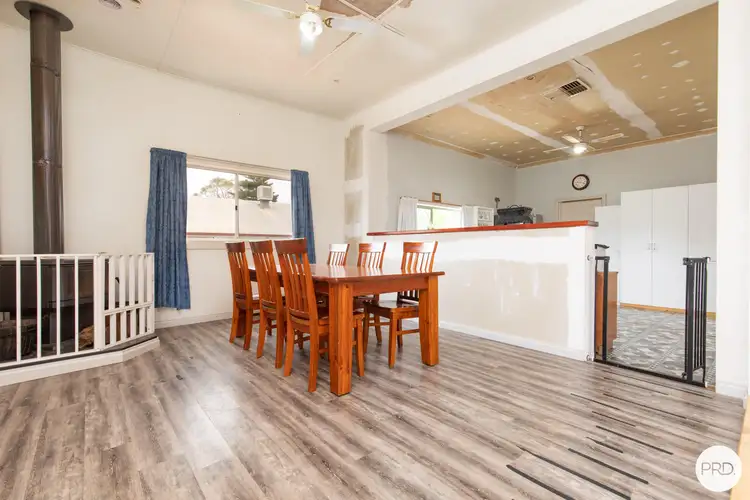Fifth view of Homely house listing, 7 Latrobe Avenue, Red Cliffs VIC 3496