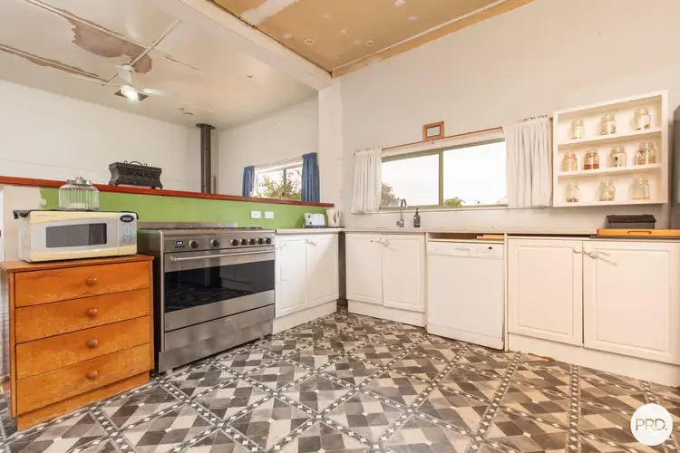 Sixth view of Homely house listing, 7 Latrobe Avenue, Red Cliffs VIC 3496