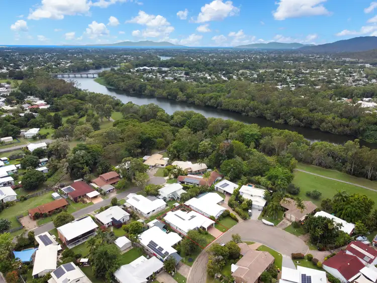 Second view of Homely house listing, 4 Parnell Court, Cranbrook QLD 4814