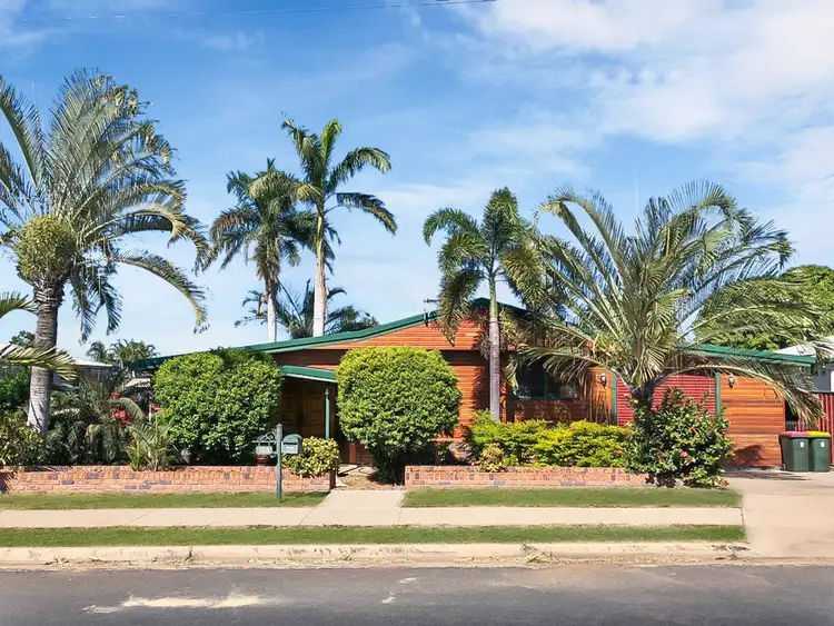 108 Mills Avenue, Moranbah QLD 4744