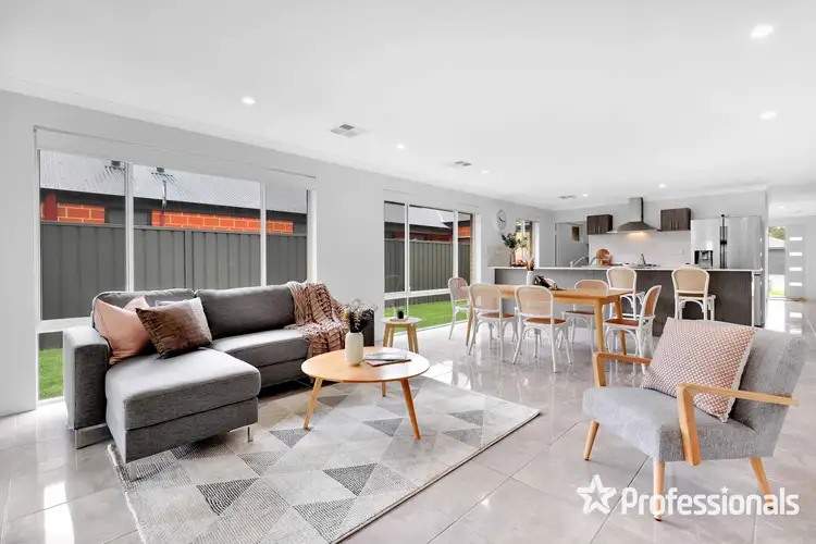Second view of Homely house listing, 5 Choctaw Place, Darling Downs WA 6122