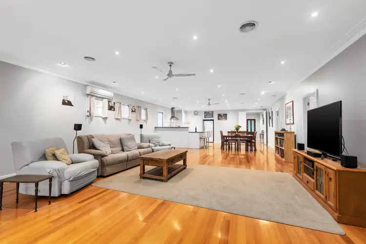 Fourth view of Homely house listing, 4/5 Fairlie Avenue, Macleod VIC 3085