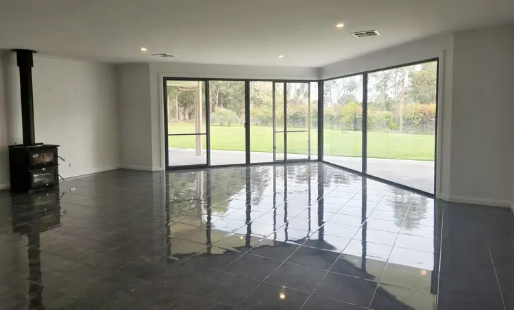 Fifth view of Homely house listing, 10 Martins Road, Naracoorte SA 5271