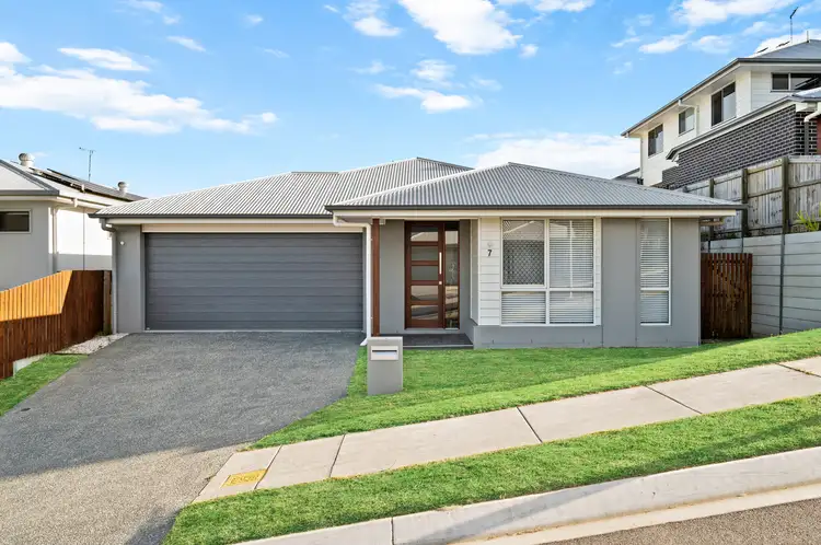 7 Larkhall Street, Spring Mountain QLD 4300