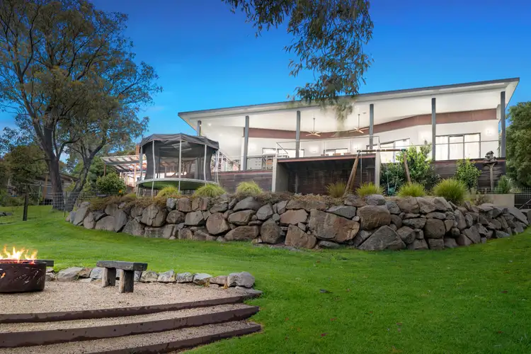 44 Churchill Park Drive, Lysterfield South VIC 3156