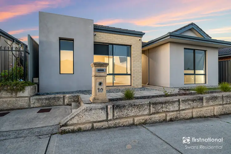 Second view of Homely house listing, 5/97 Marden Grange, Aveley WA 6069